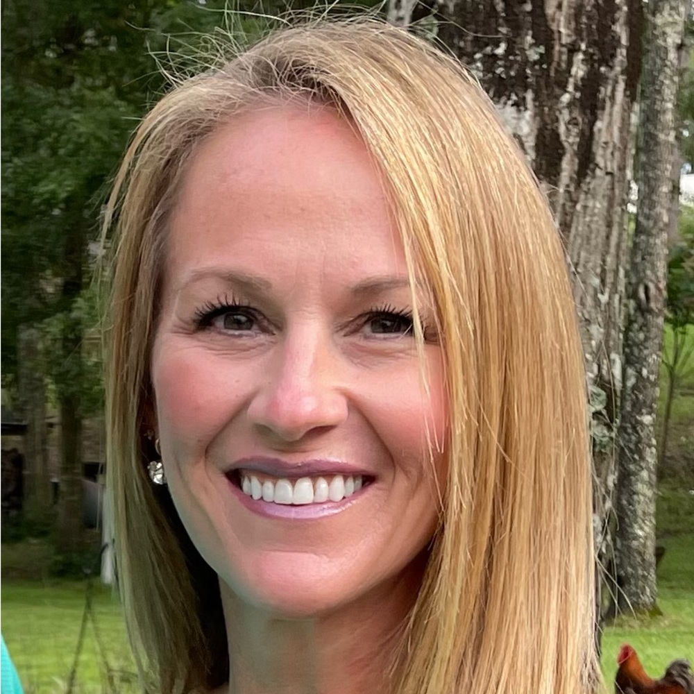 Meet your Posher, Julie